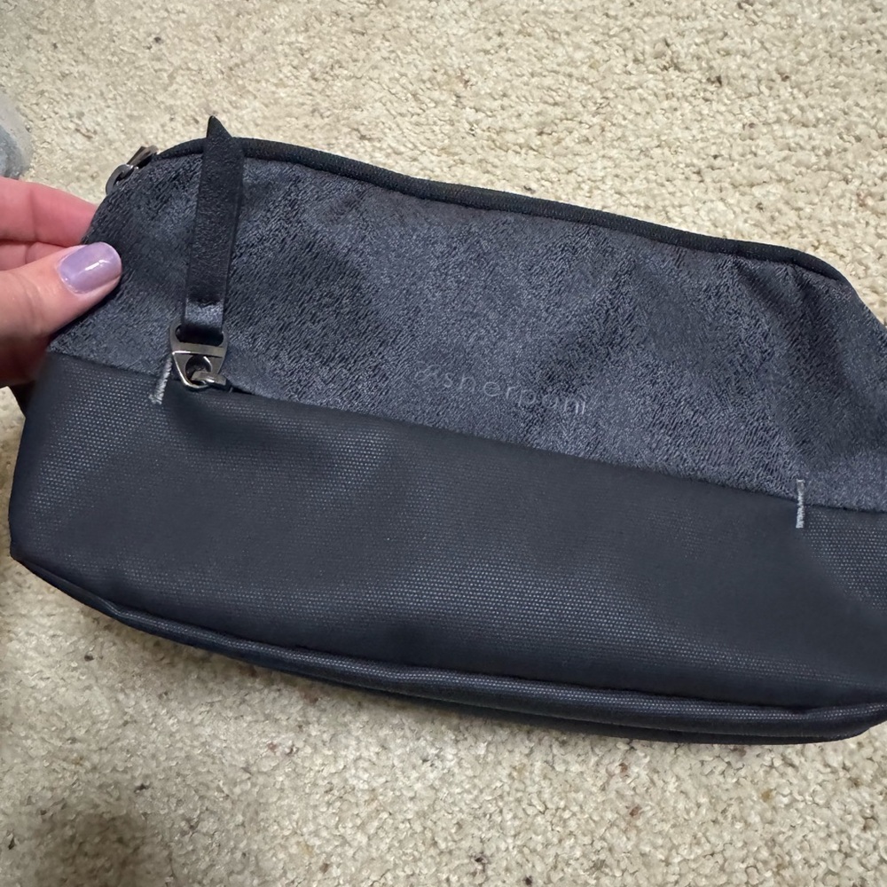 Sherpani  Bag